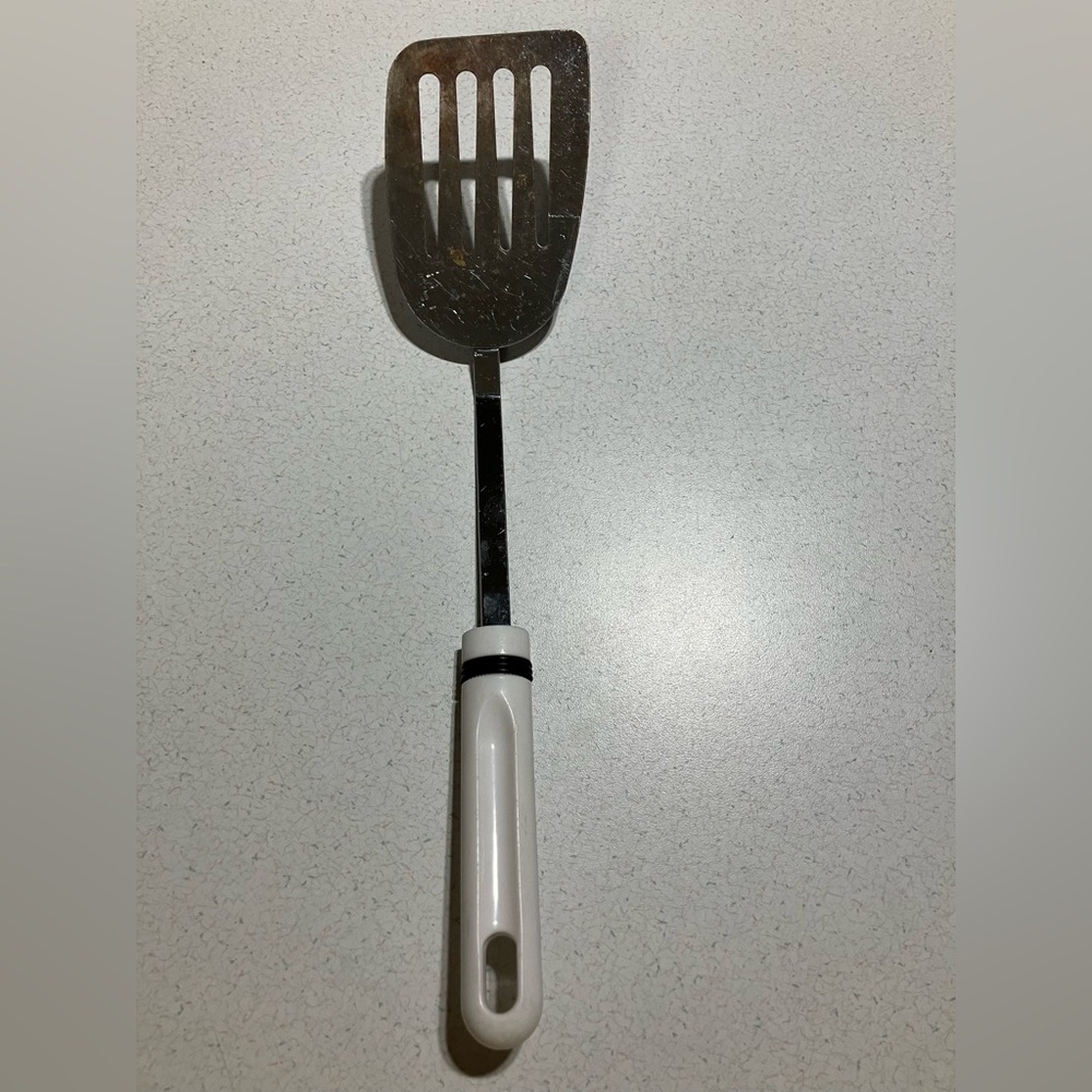 Slotted Metal Spatula Turner Flipper White Melamine Handle 13.5” Vintage